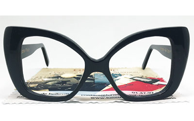 Lunettes forme papillon